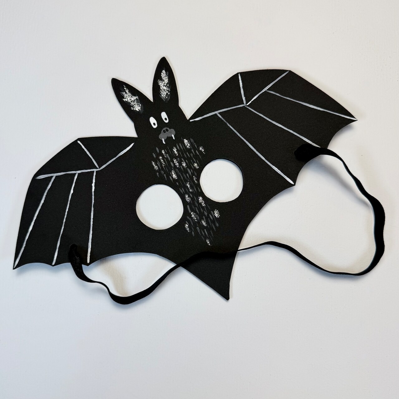 Kids Club: Halloween Bat Mask